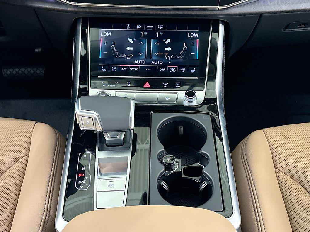 2025 Audi Q7 Premium Plus - Photo 13