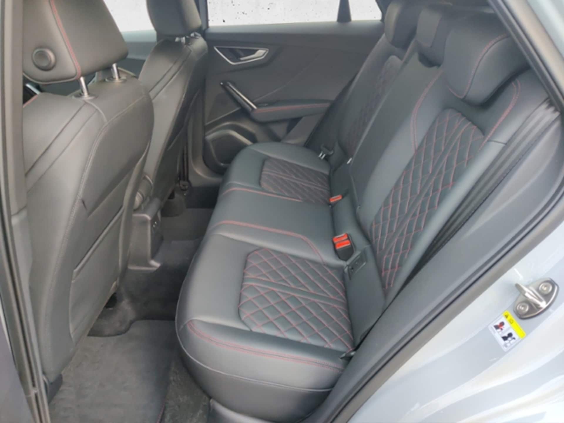 Audi Q2 S line