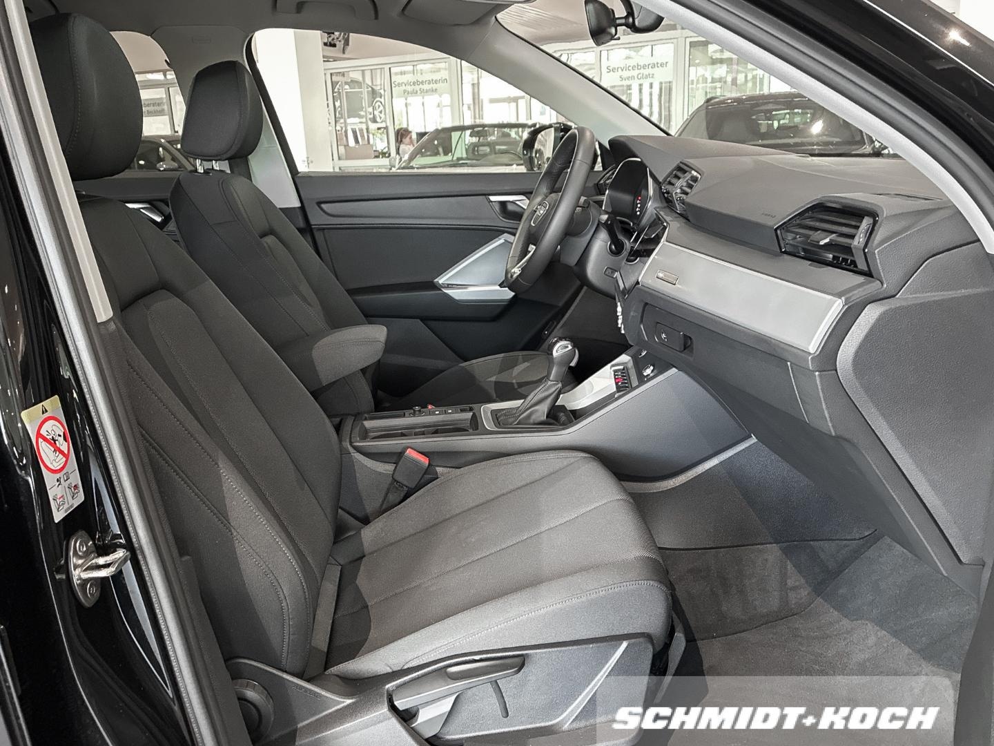 Bild über Audi Q3 advanced 35 TFSI S tronic - für weitere Informationen kontaktieren Sie den Audi Partner