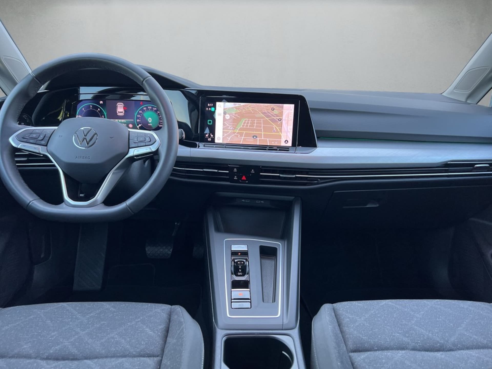 Volkswagen Golf Variant Life