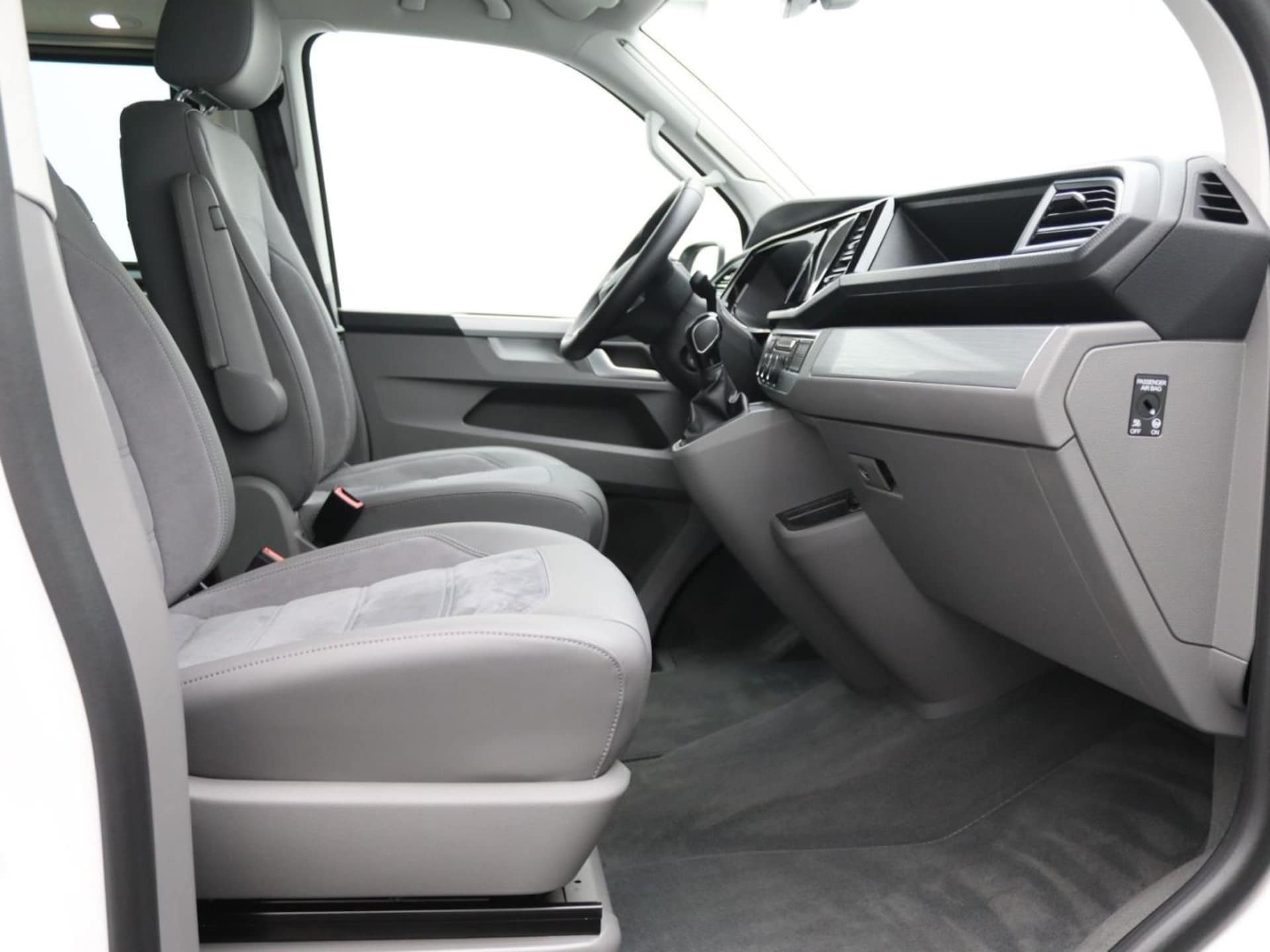 Volkswagen T6.1 California Ocean