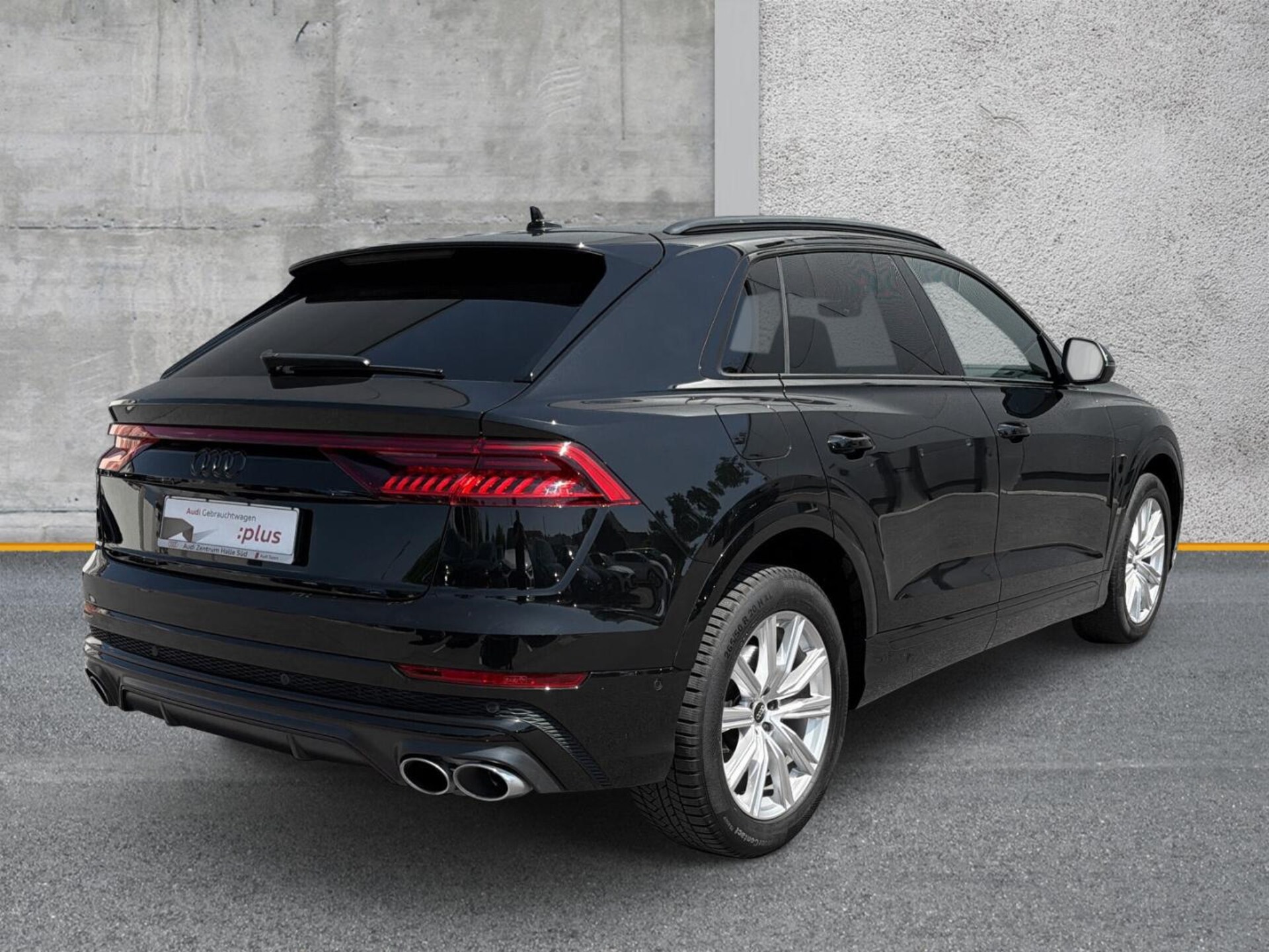 Audi SQ8 SUV