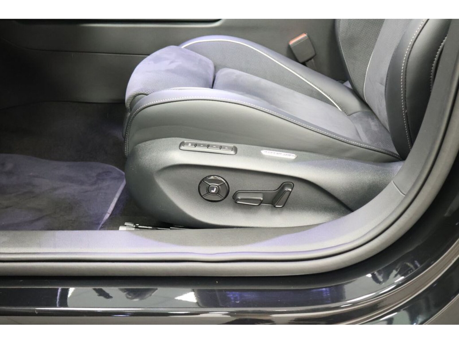 Volkswagen Passat – Bild 24