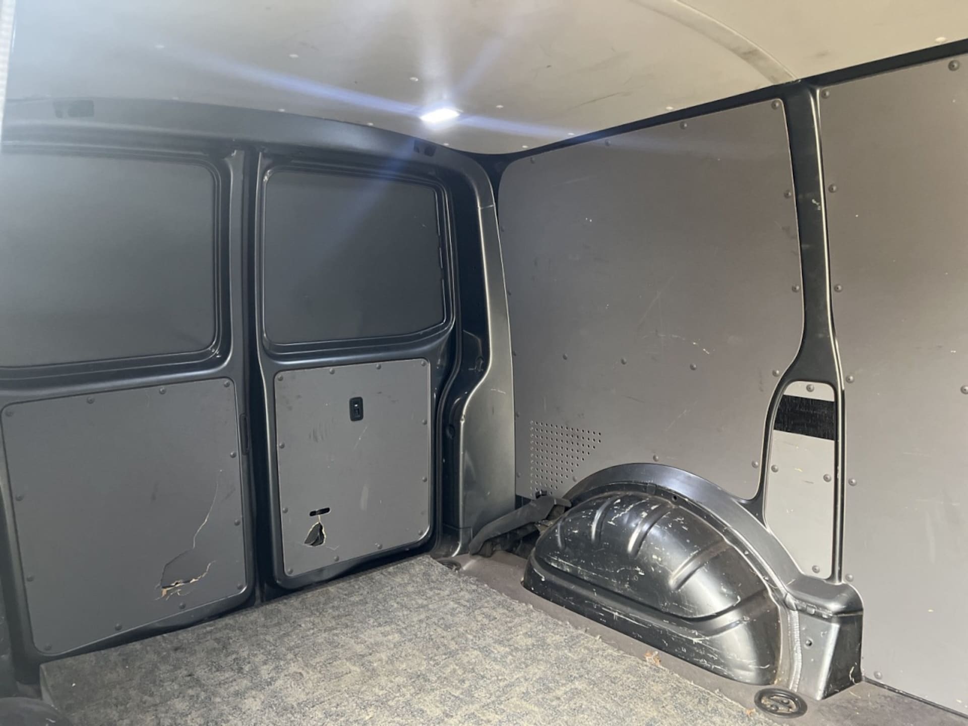 Volkswagen T6.1 Transporter Kasten kurzer Radstand