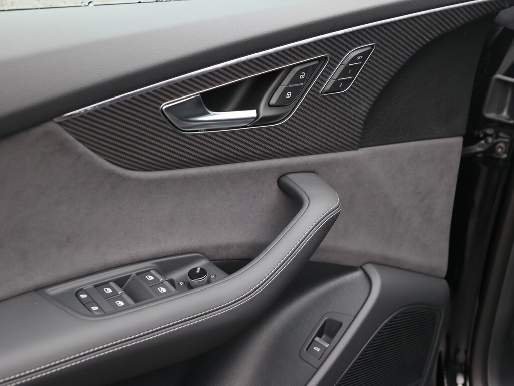 Audi Q8 SUV