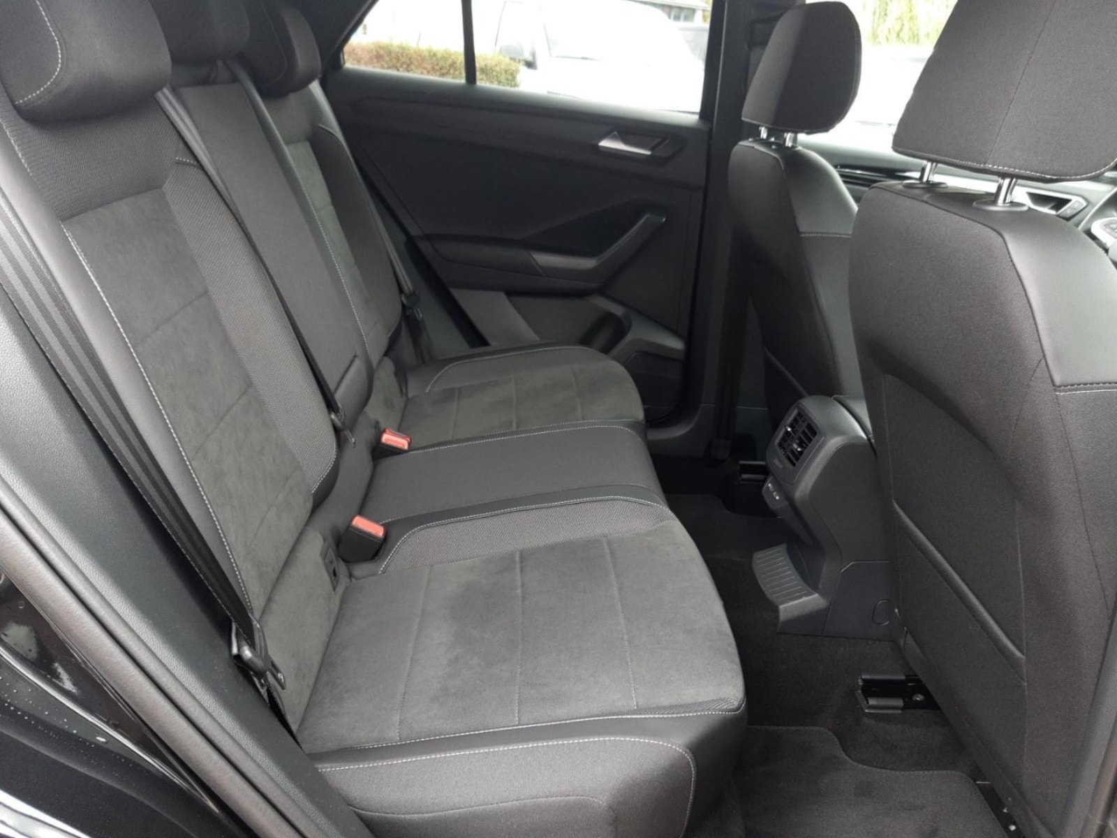 Volkswagen T-Roc – Bild 9