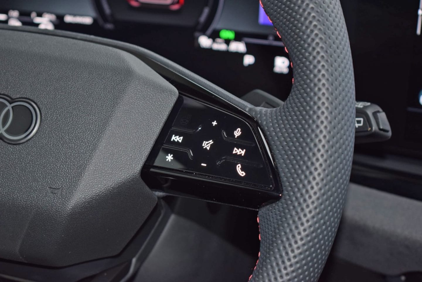 Bild über Audi A5 Avant e-hybrid e-hybrid quattro 220 kW S tronic - für weitere Informationen kontaktieren Sie den Audi Partner