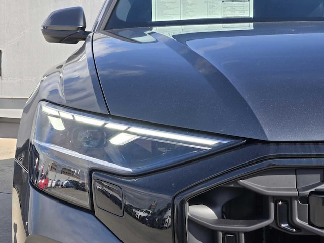 2026 Audi Q8 Prestige - Photo 6