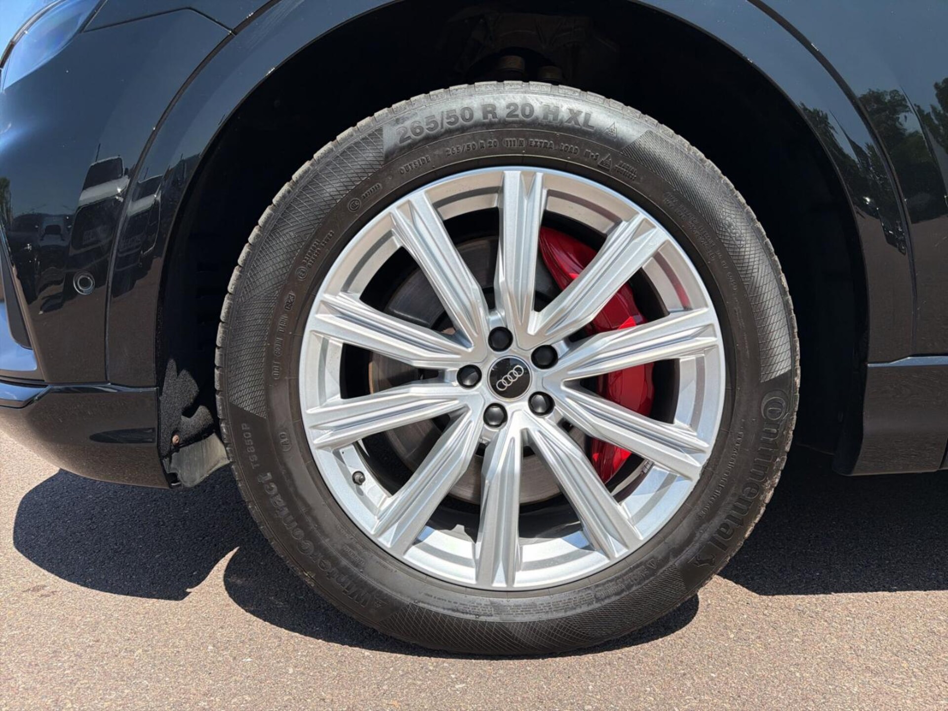 Audi SQ8 SUV