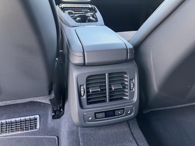 2023 Audi RS e-tron GT Base - Photo 13