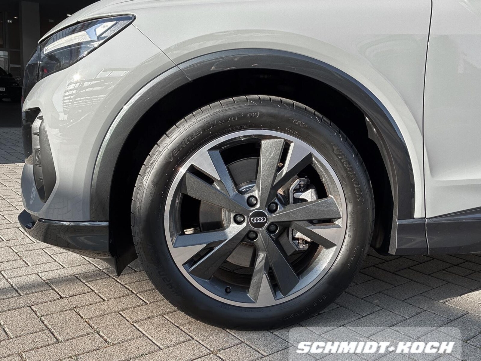 Audi Q4 e-tron – Bild 8