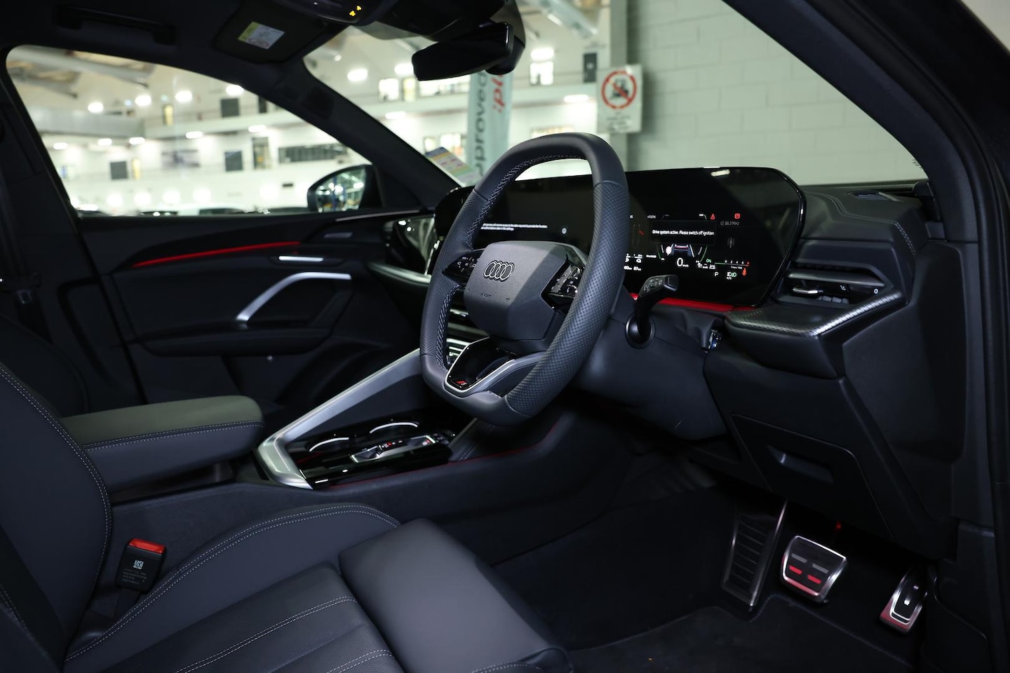 Image about Audi Q5 SUV e-hybrid quattro S tronic