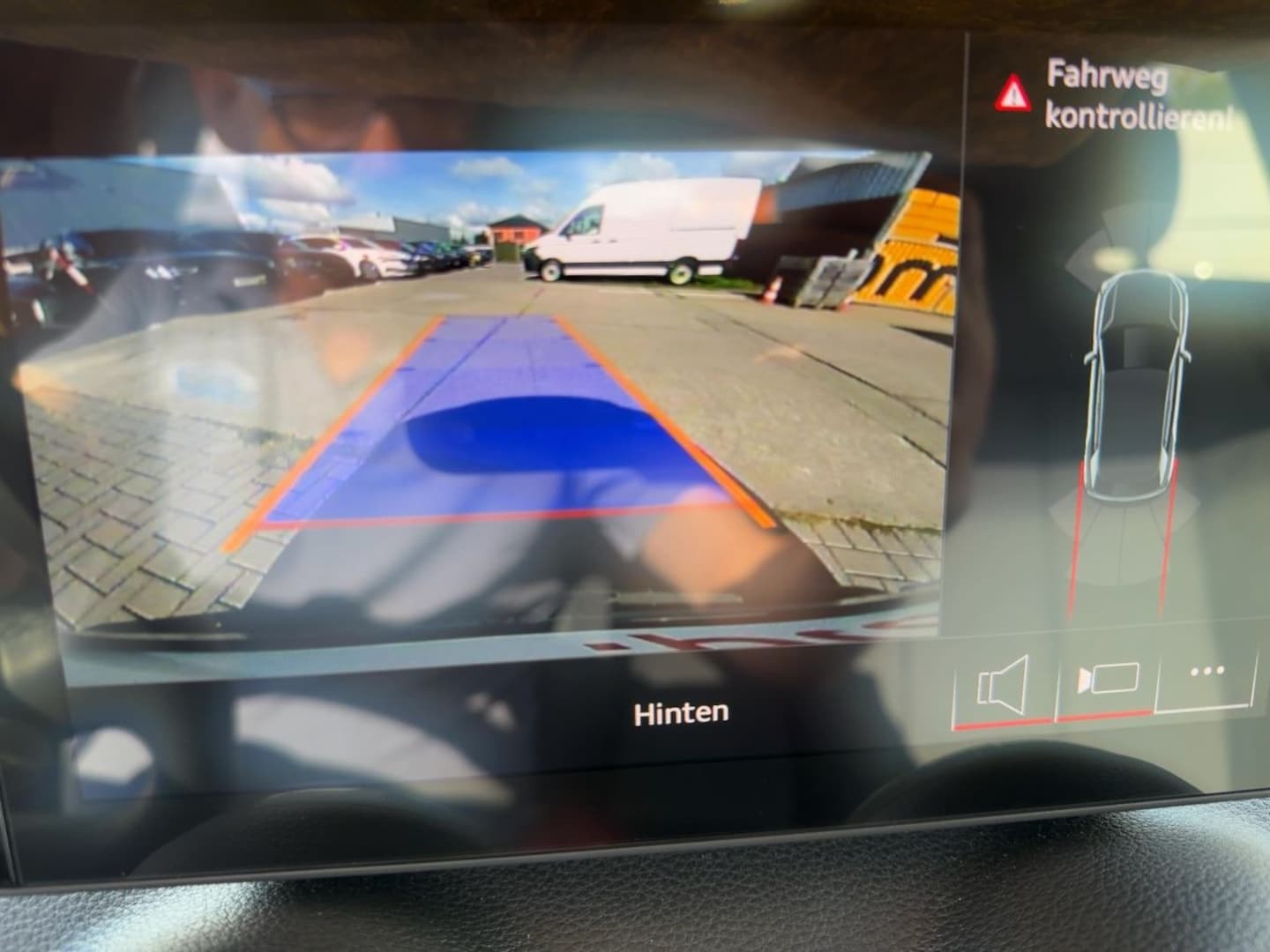Bild über Audi Q2 advanced 30 TFSI Schaltgetriebe - für weitere Informationen kontaktieren Sie den Audi Partner