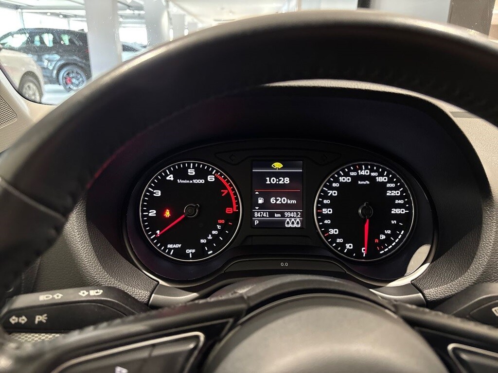 Bild som visar&nbsp;Audi Q2&nbsp;Q2 35 TFSI Proline 150 hk S tronic - för mer information kontakta din Audi Partner