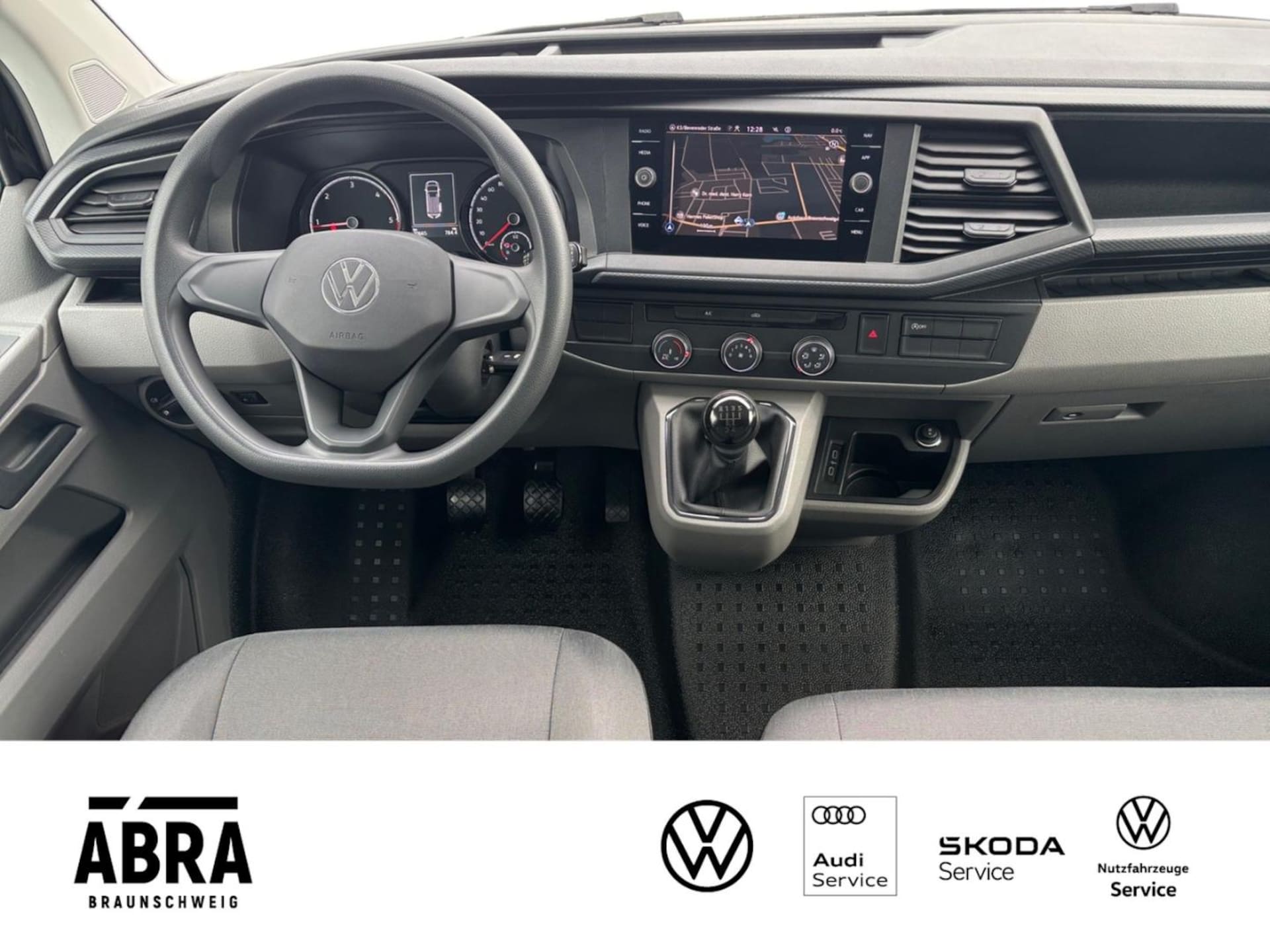 Volkswagen T6.1 Transporter Kasten langer Radstand