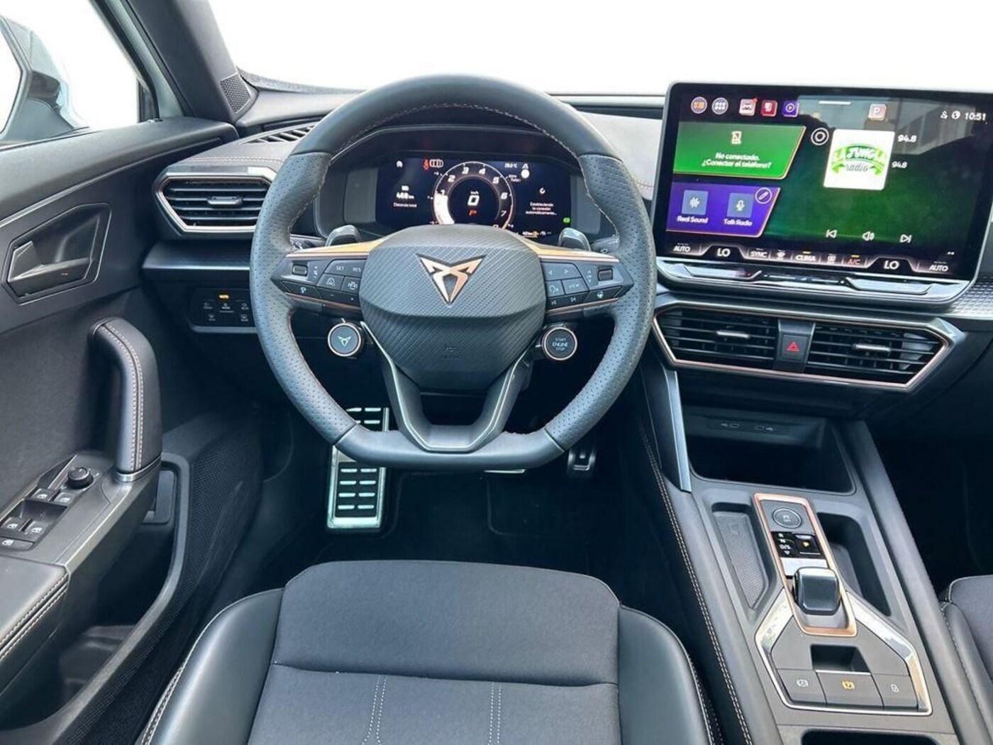 CUPRA Formentor 1.5 eTSI DSG 110 kW (150 CV) — photo 10