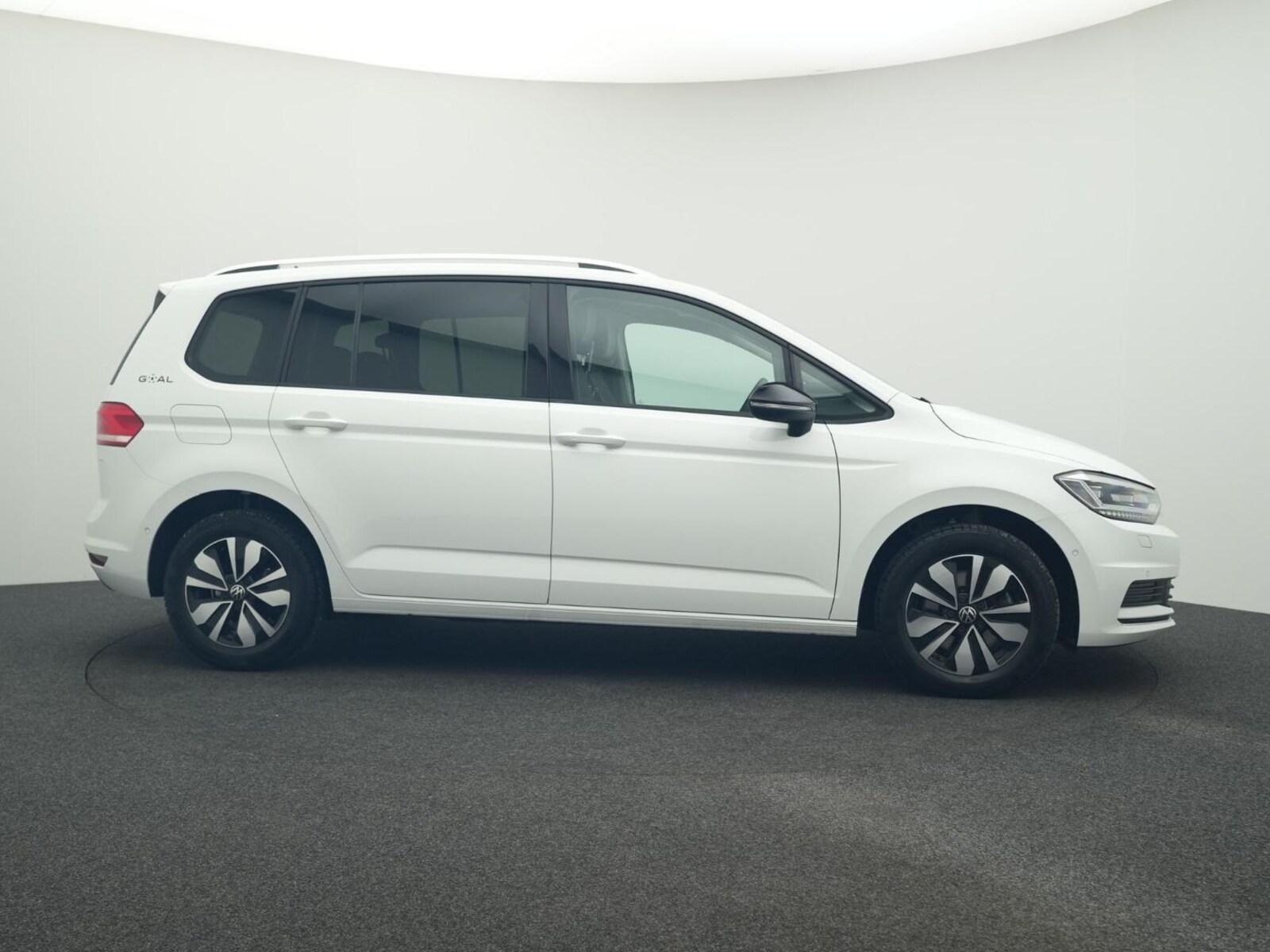 Volkswagen Touran – Bild 8