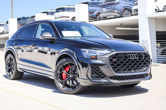 2026 Audi RS Q8 SUV performance