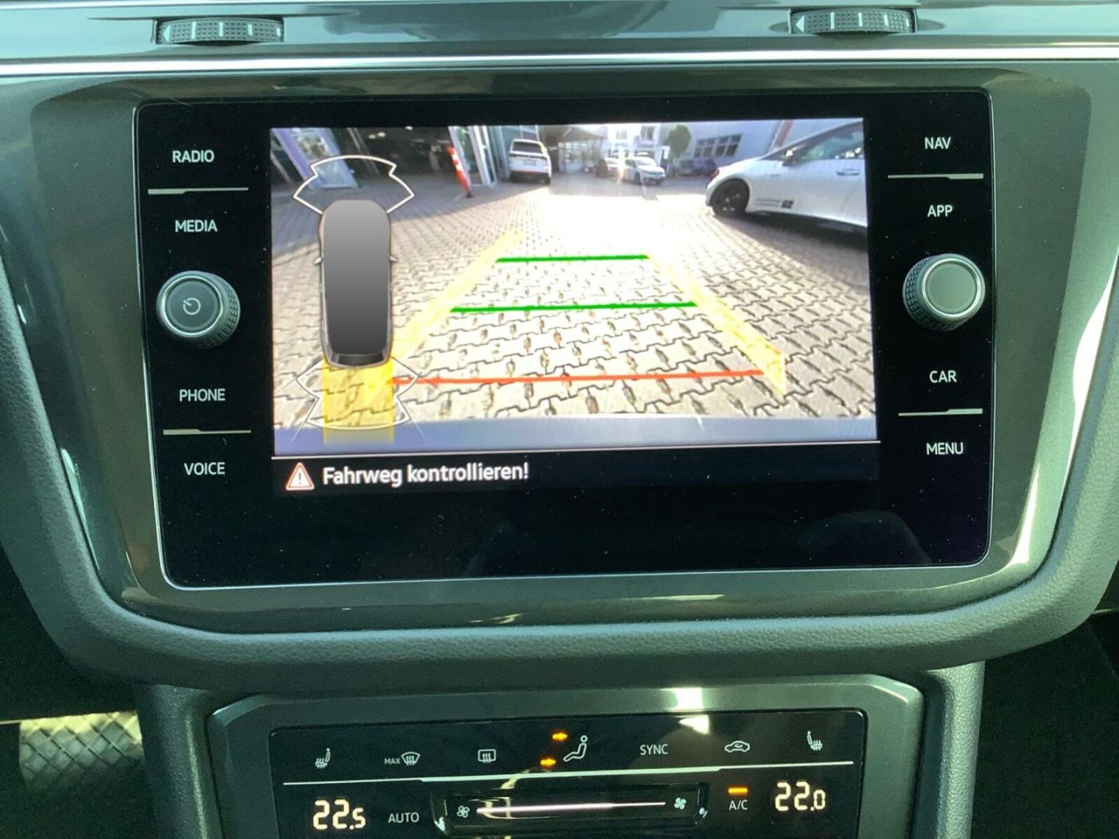 Volkswagen Tiguan – Bild 14