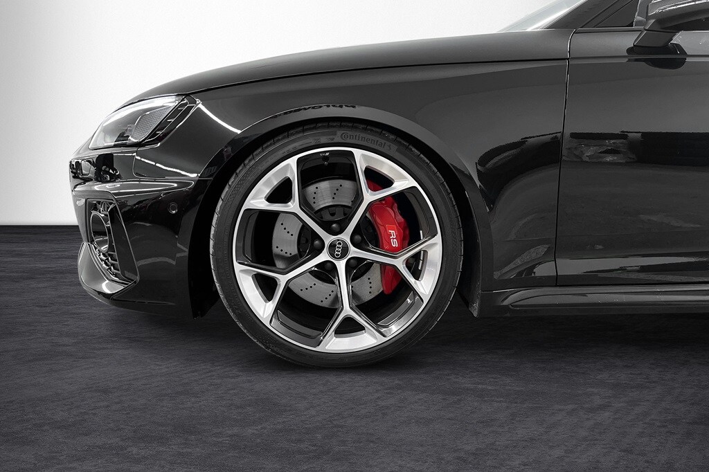 Image about Audi RS 4 Avant RS 4 Avant 450 hk tiptronic