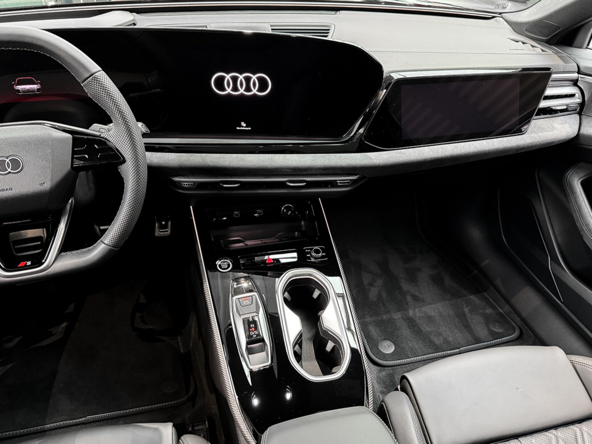 Audi A6 Avant edition one
