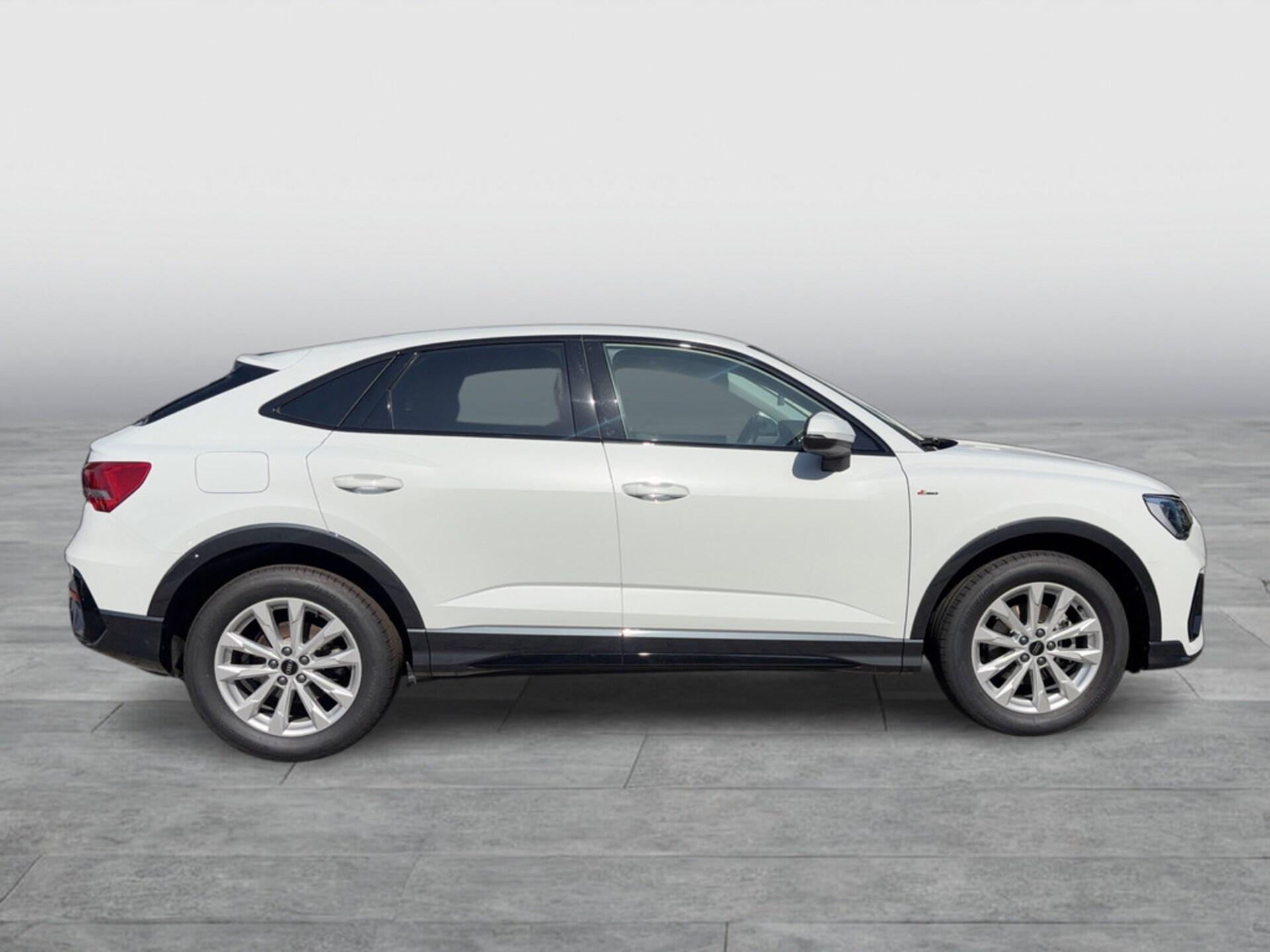 Audi Q3 Sportback S line