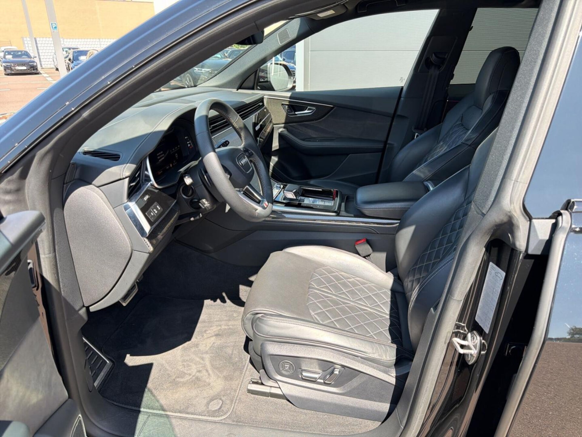 Audi SQ8 SUV
