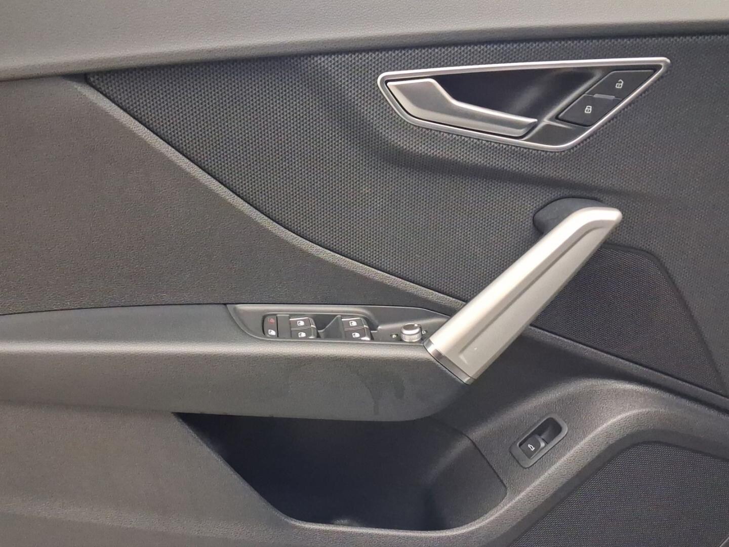 Bild über Audi Q2 advanced 35 TFSI S tronic - für weitere Informationen kontaktieren Sie den Audi Partner