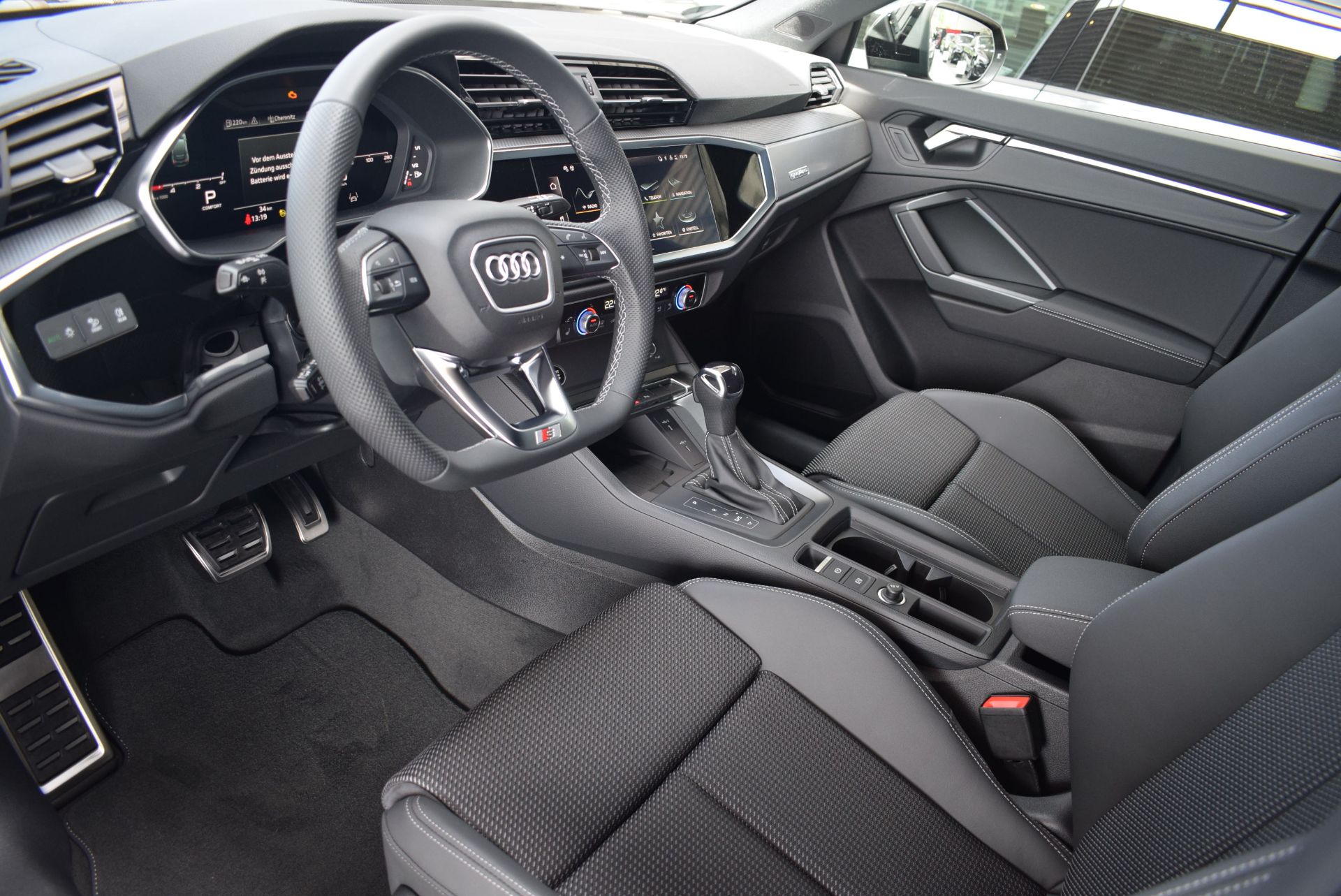 Image about Audi Q3 Sportback S line 40 TDI quattro S tronic