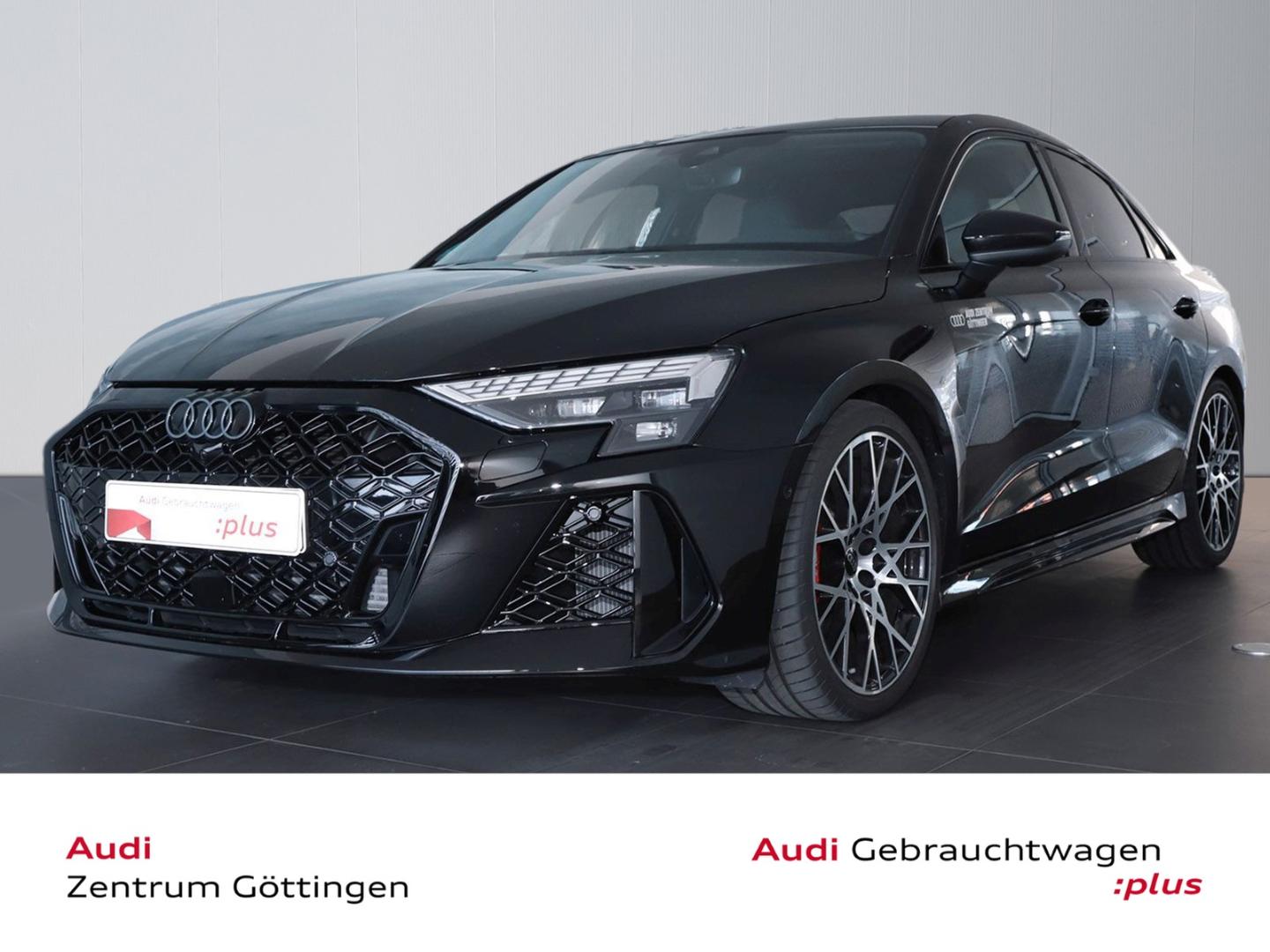Image about Audi RS 3 Limousine TFSI quattro S tronic