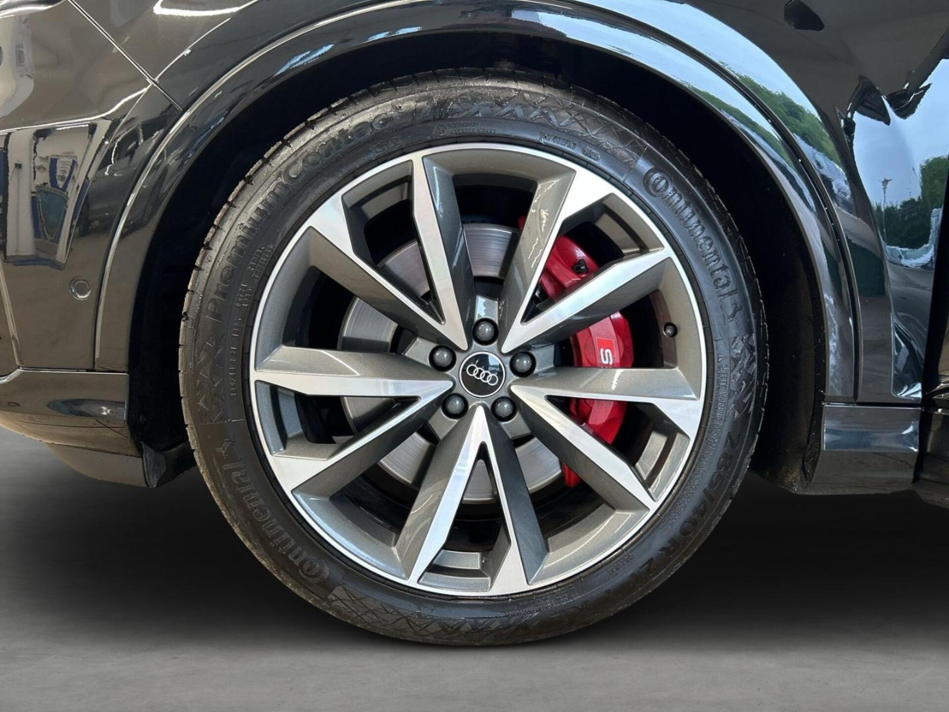 Audi SQ7 SUV