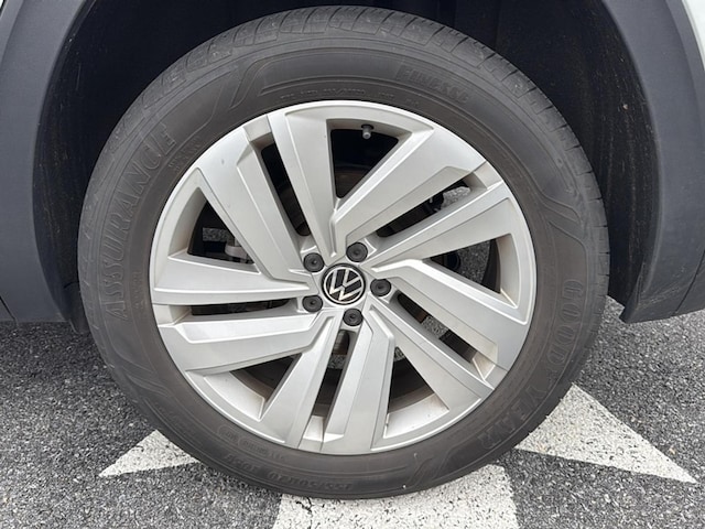 2022 Volkswagen Atlas Cross Sport SE w/Tech - Photo 8