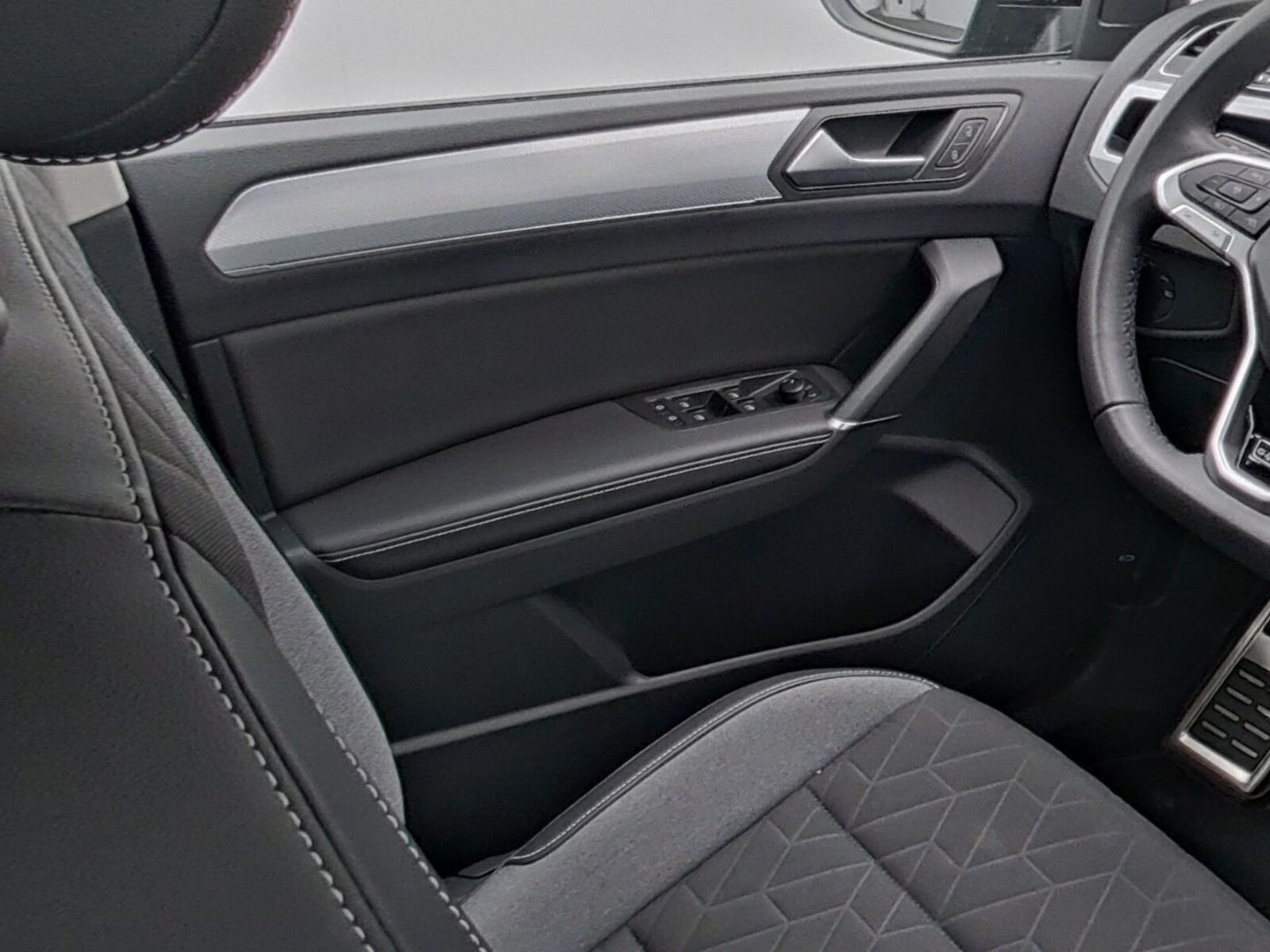 Volkswagen Touran – Bild 14