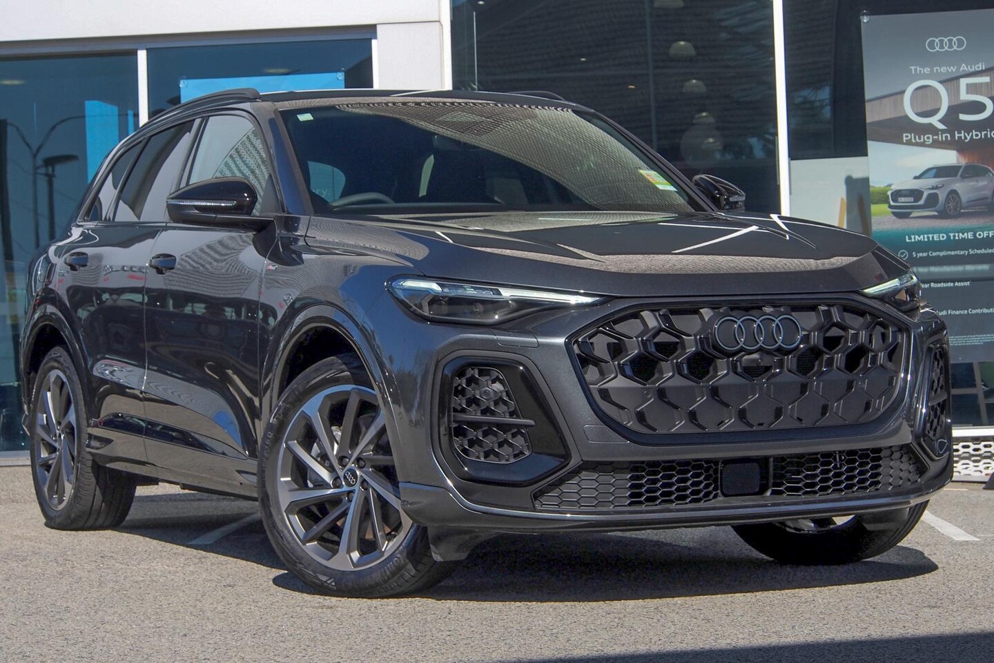 Image about Audi Q5 SUV TDI quattro 150 kW sport