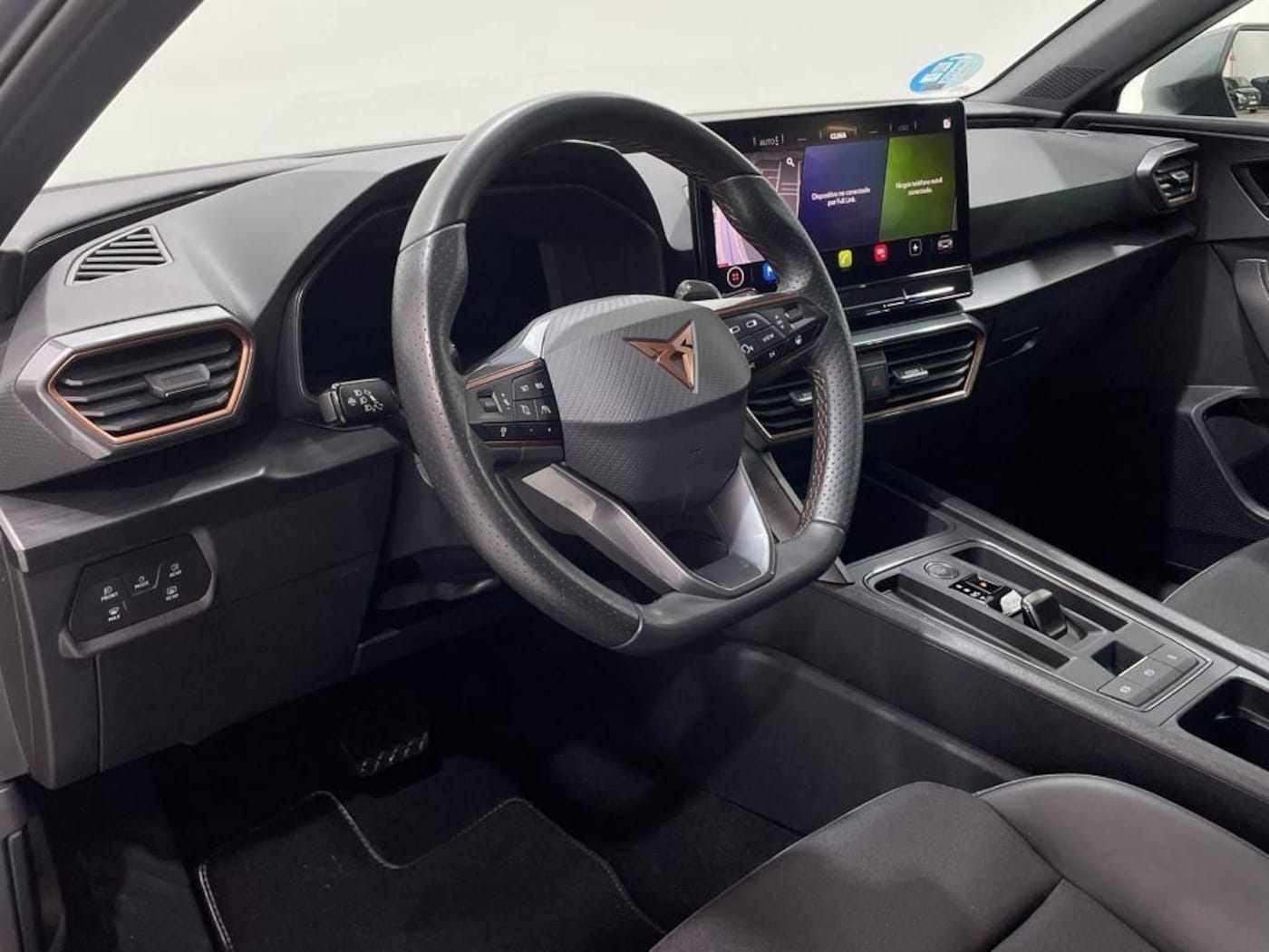 CUPRA Leon Sportstourer 1.5 eTSI DSG 110 kW (150 CV) — photo 17