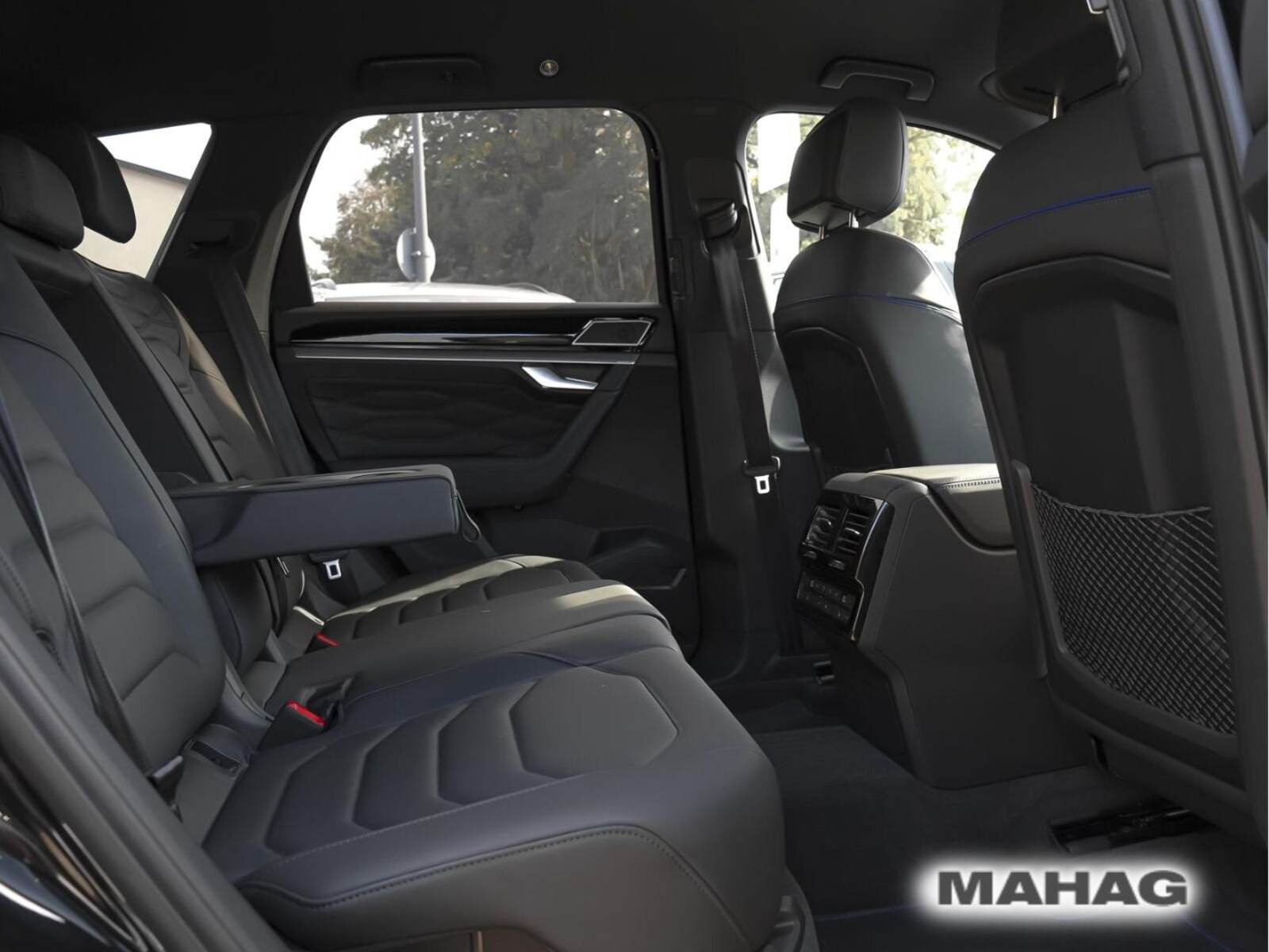 Volkswagen Touareg – Bild 17