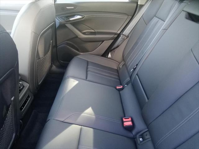 2025 Audi Q6 e-tron Premium Plus - Photo 18