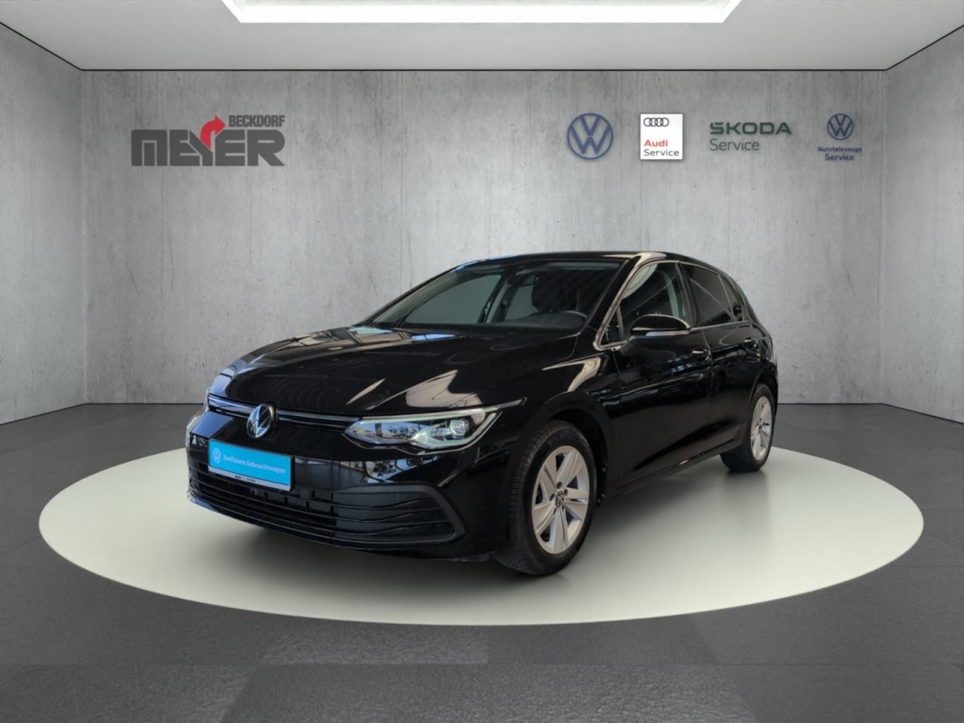 Volkswagen Golf Life