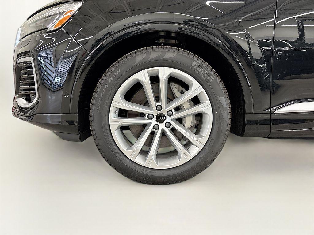 2025 Audi Q7 Premium Plus - Photo 23