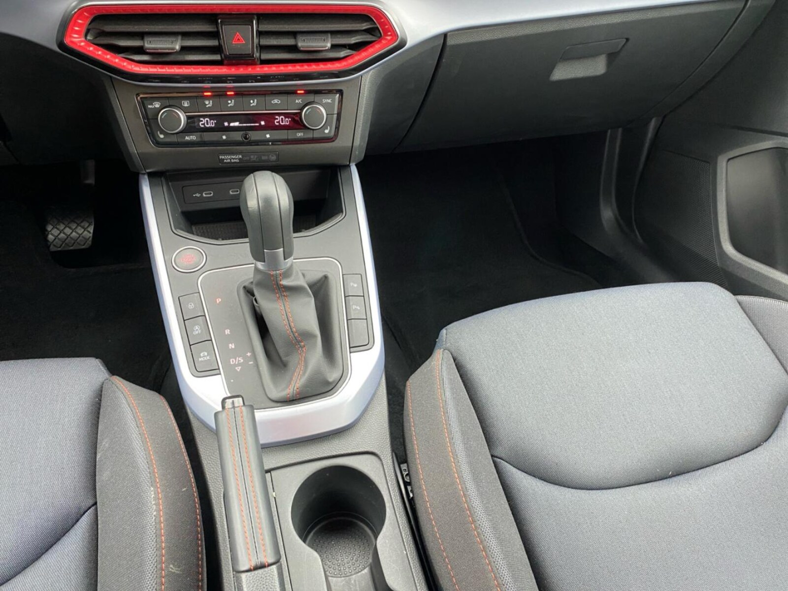 SEAT Arona – Bild 7