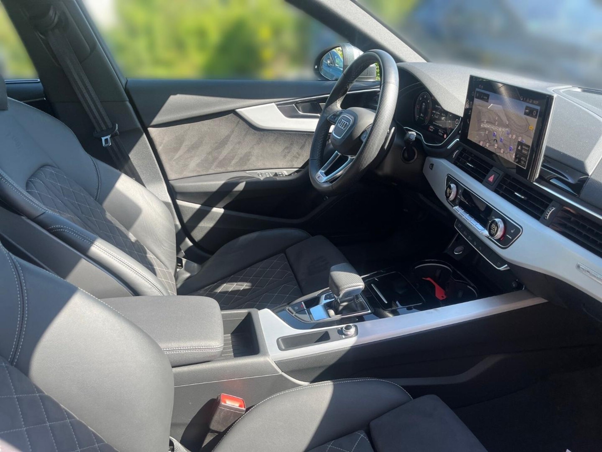 Audi A4 Avant S line