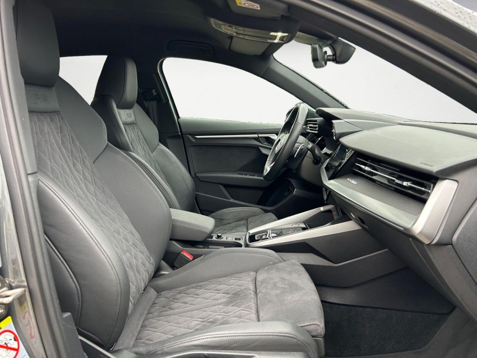 Audi RS 3 Limousine – Bild 13