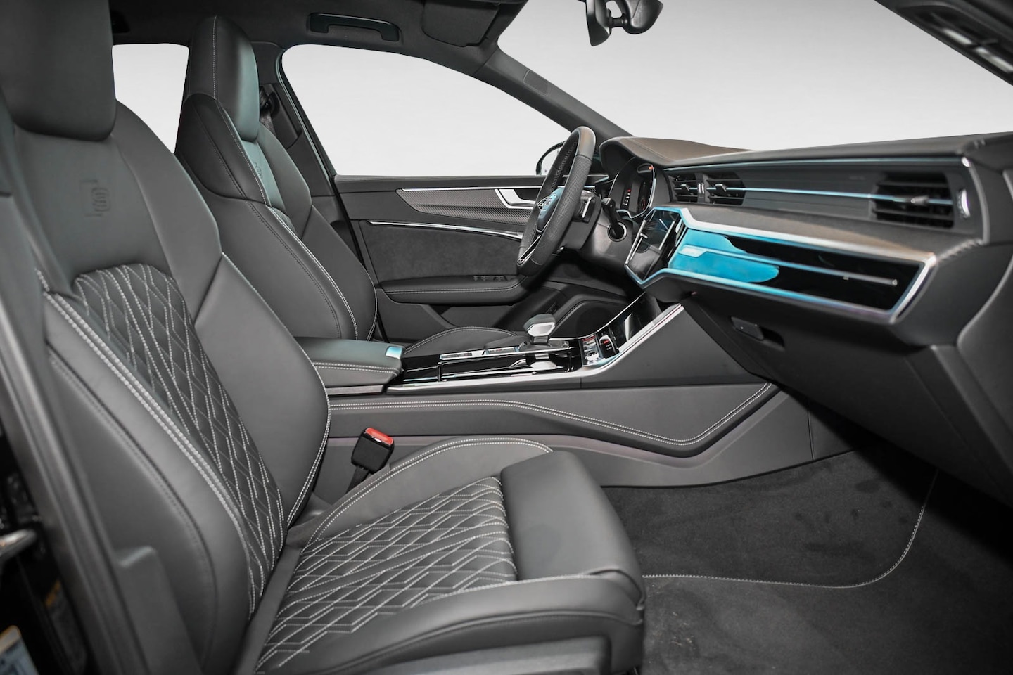 Bild über Audi S6 Avant TDI quattro tiptronic - für weitere Informationen kontaktieren Sie den Audi Partner