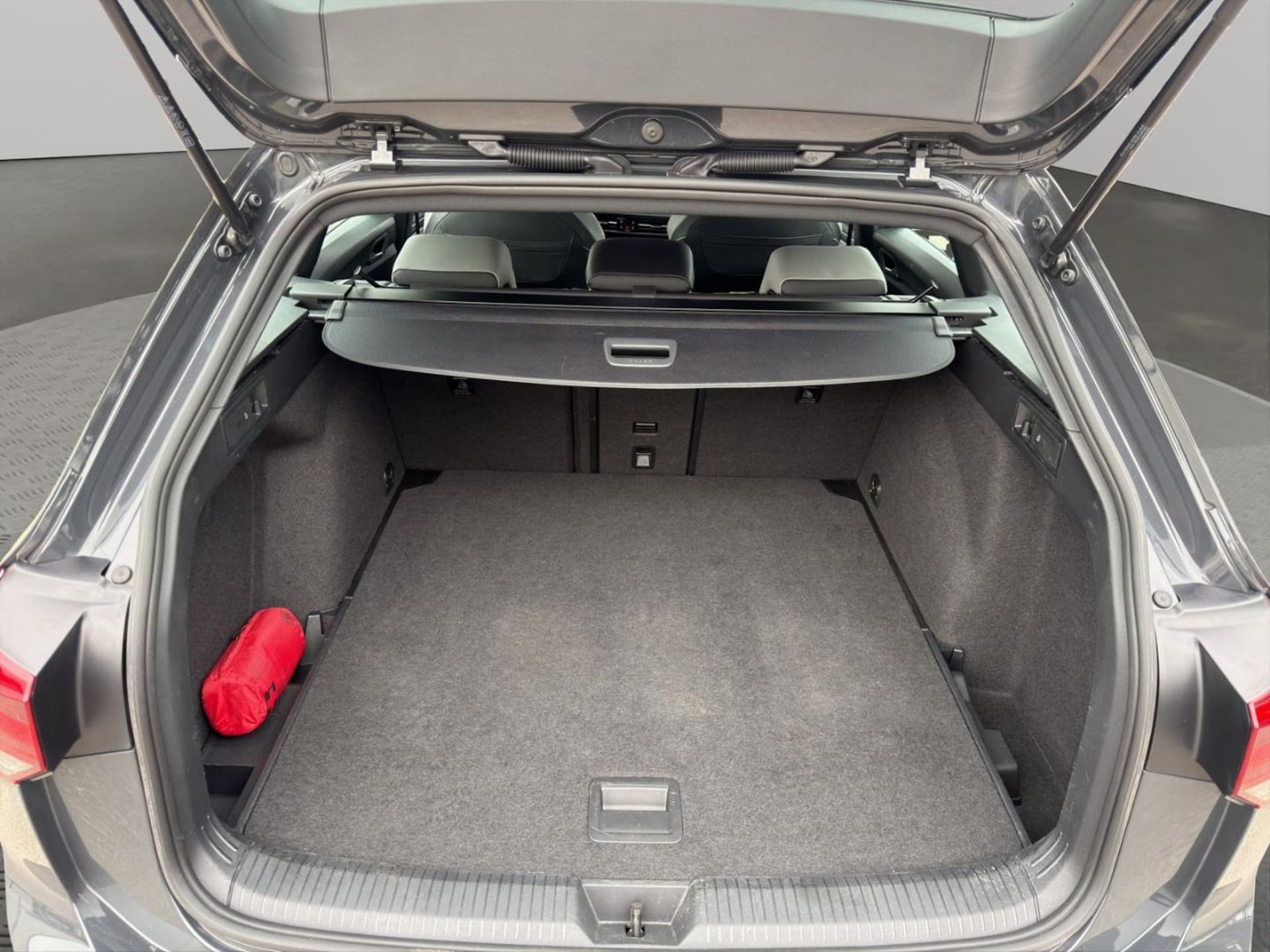 Volkswagen Golf Variant R-Line