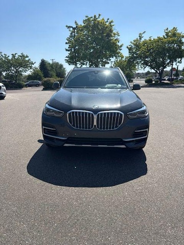 2023 BMW