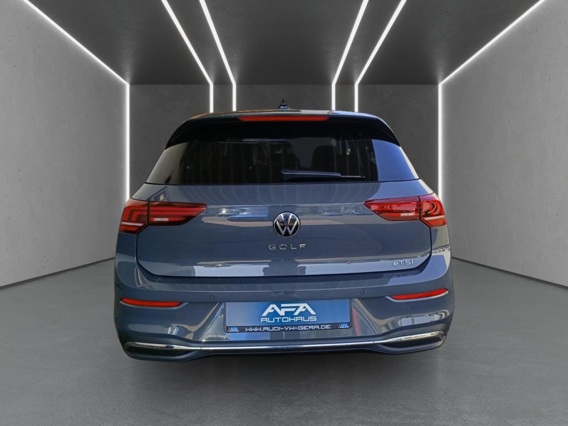 Volkswagen Golf Life