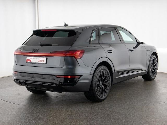 Image about Audi Q8 e-tron S line 55 e-tron quattro