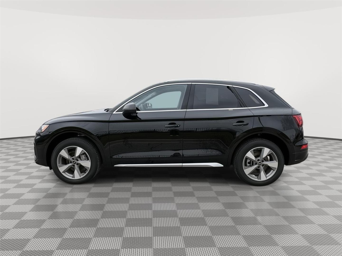 Certified 2023 Audi Q5 Premium Plus with VIN WA1BBAFY4P2111858 for sale in Kansas City