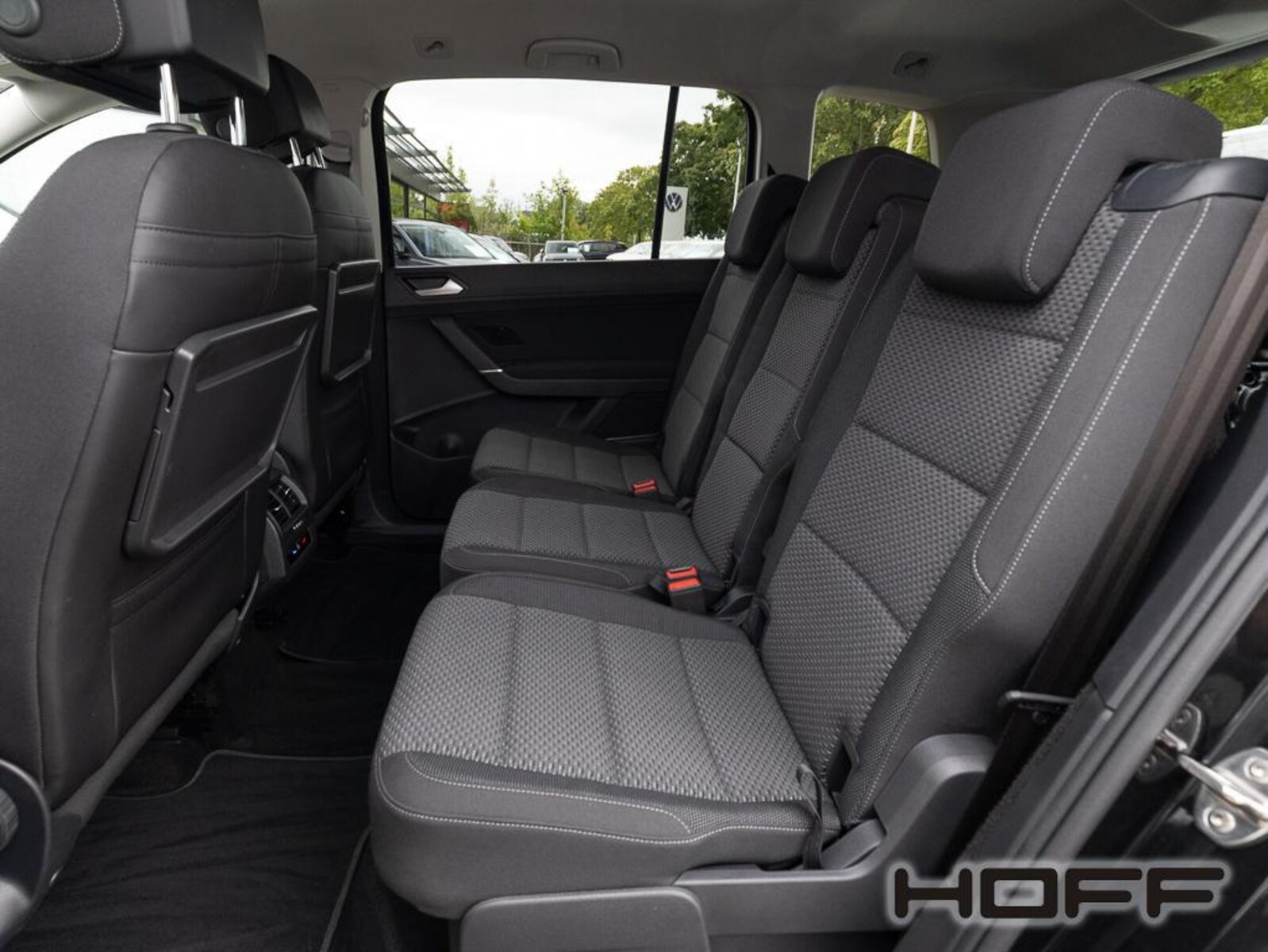 Volkswagen Touran – Bild 12