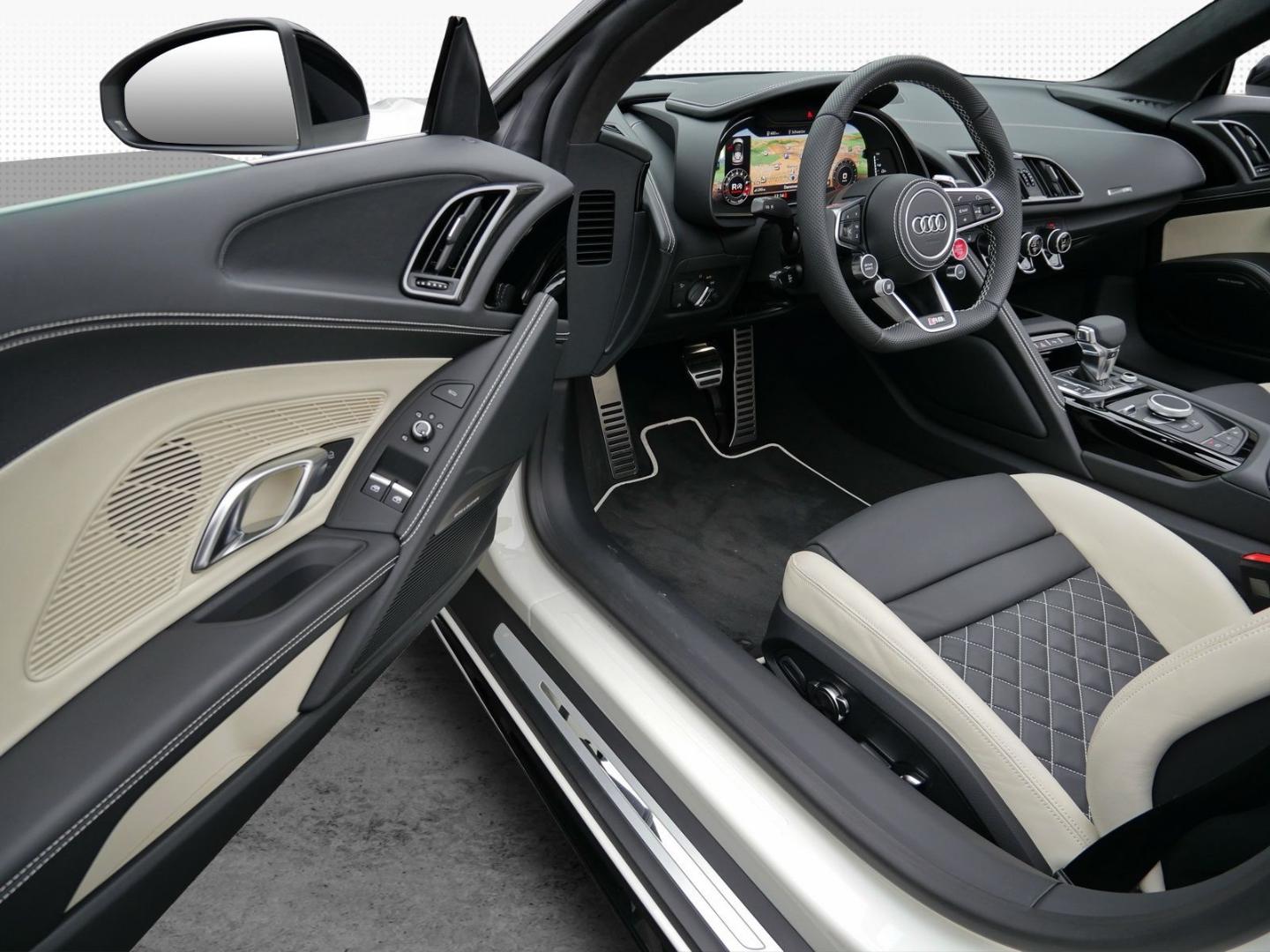 Image about Audi R8 Spyder FSI S tronic